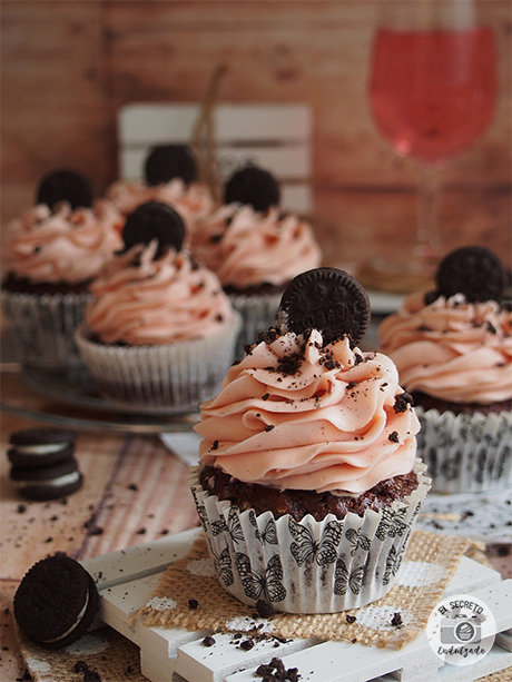 Cupcakes de Oreo con chocolate receta recipe