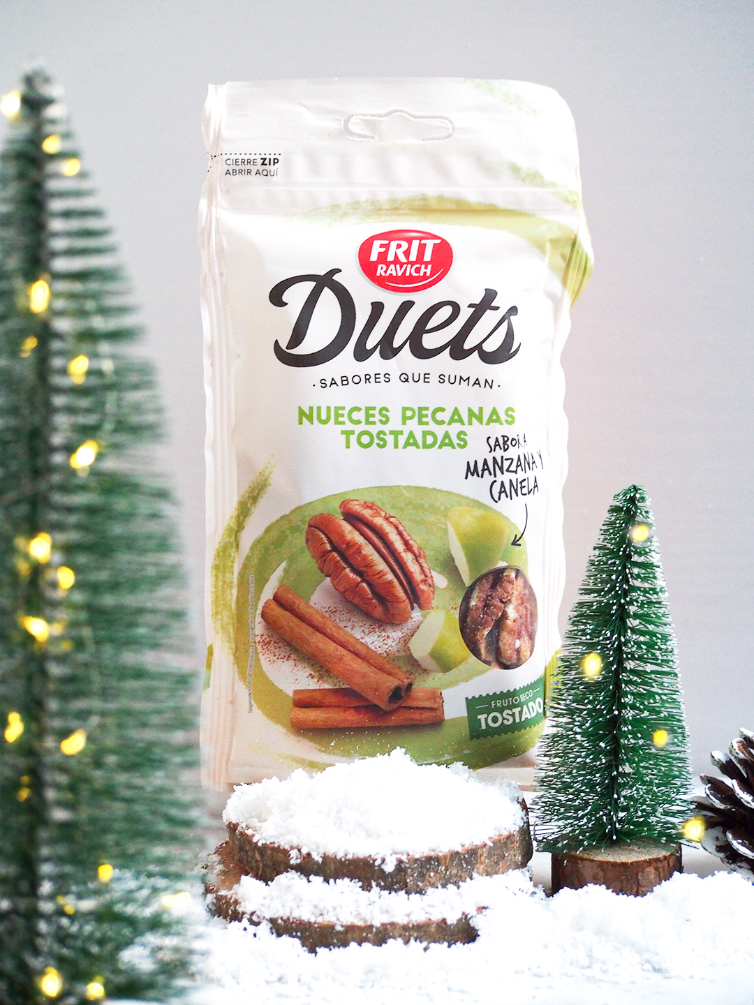 OREO Gingerbread, galletas con sabor a canela y jengibre rellenas de una crema de vainilla 