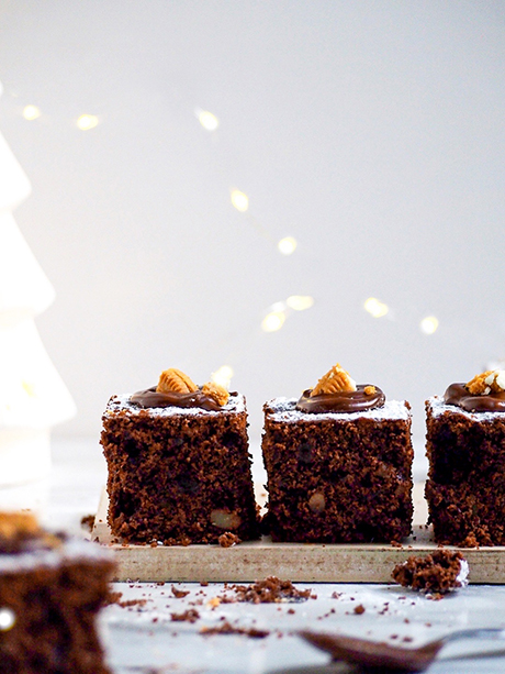 brownie casero clásico postre dessert colaboracion creacion de contenido food photography fotografia minimalista delicious