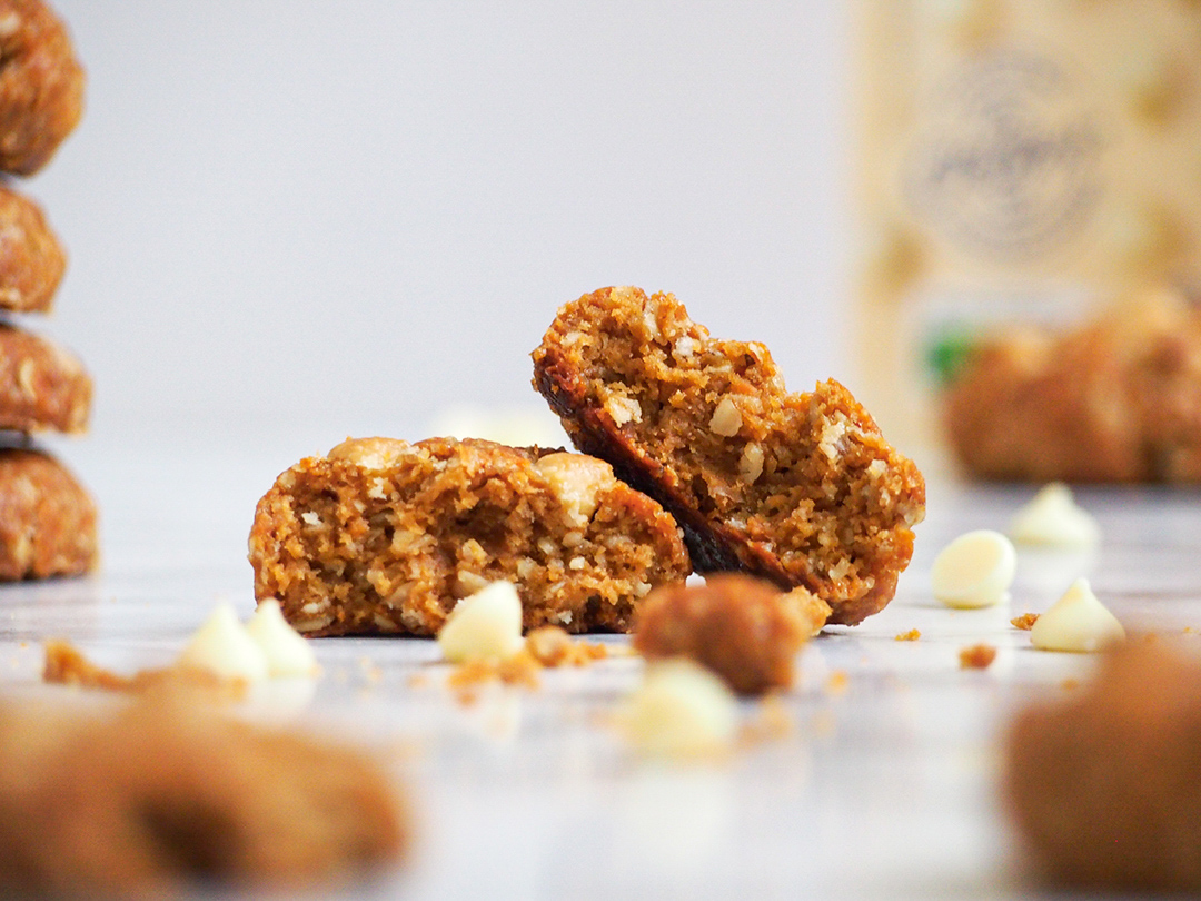 cookies healthy galletas saludables crema de cacahuete peanut creación de contenido fotografía minimalista Degustabox delicious delicioso desayuno